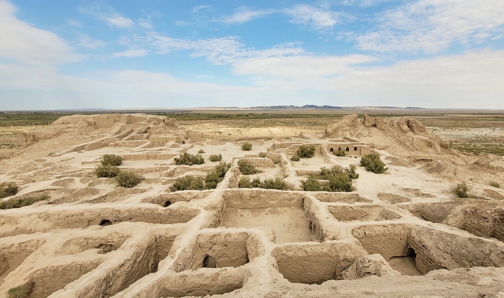 Mud-brick room outlines of the Toprak Kala palace in the Karakalpakstan desert