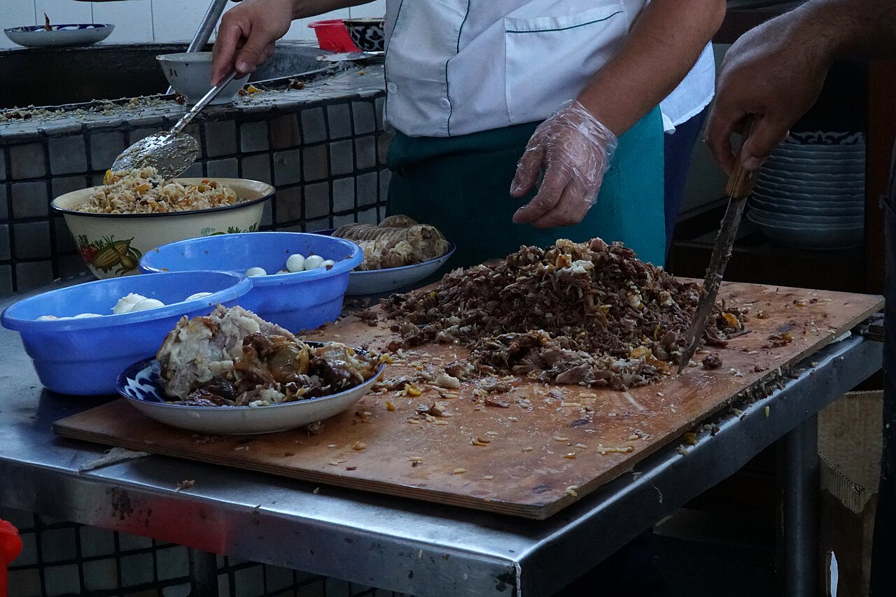 Uzbek Food Guide: 15 Dishes You Must Try