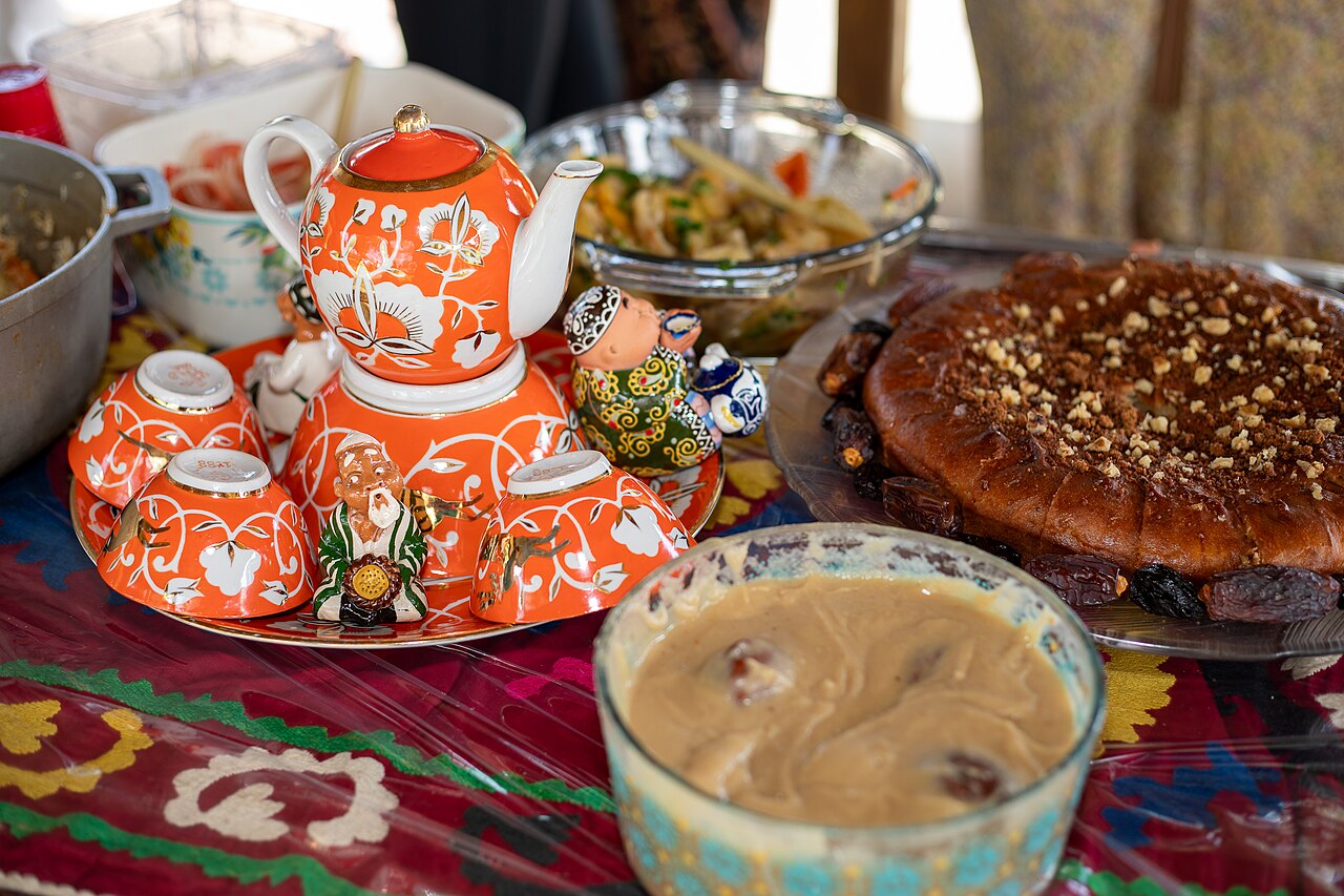Uzbek Wine & Drinks: What to Sip in Uzbekistan