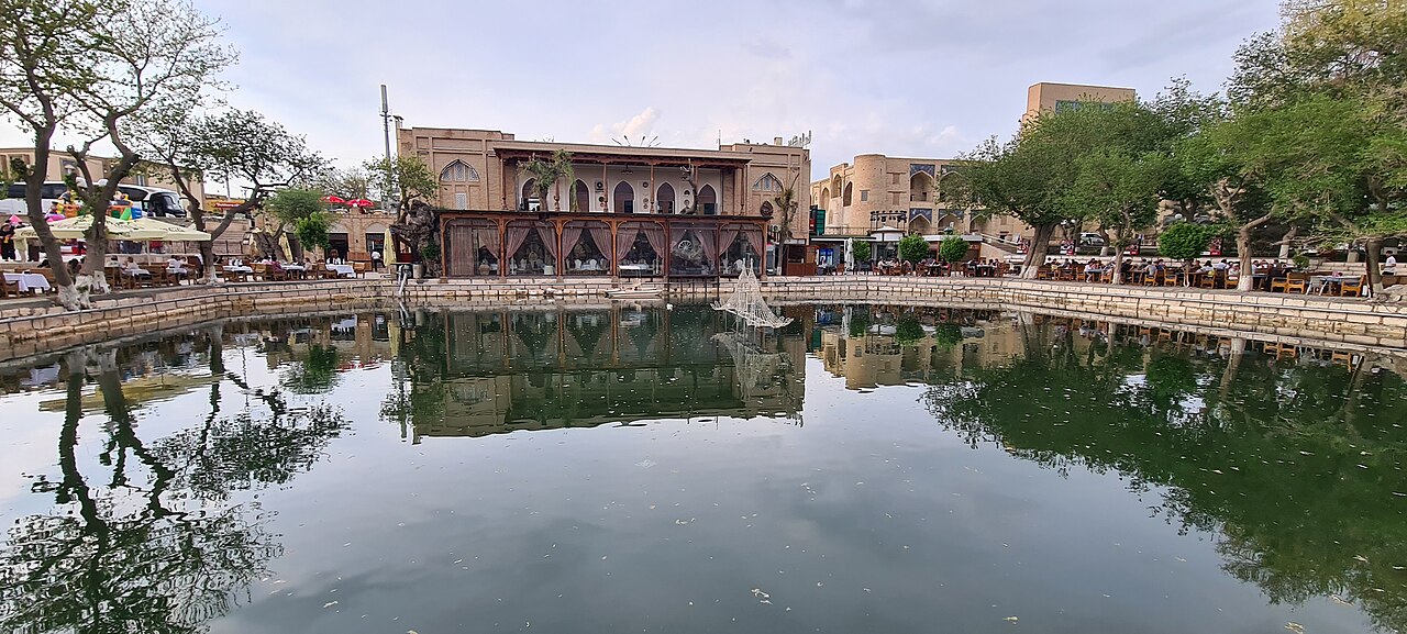 Uzbekistan for Honeymooners: A Romantic Guide